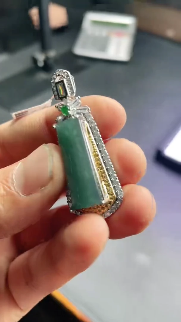 颈饰银S925镶嵌翡翠首饰