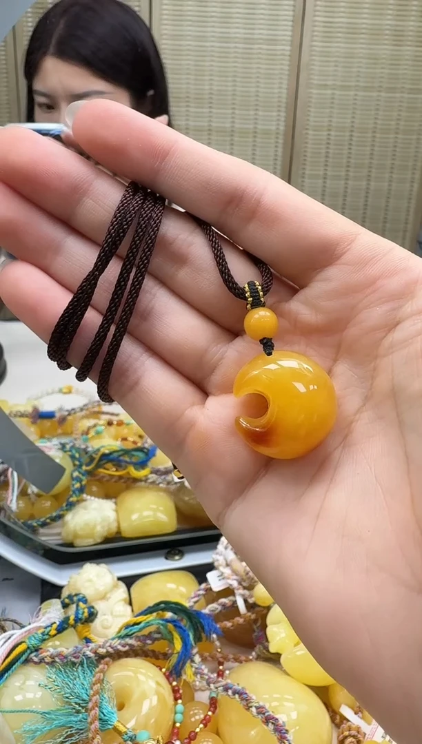 未镶嵌颈饰琥珀2合一