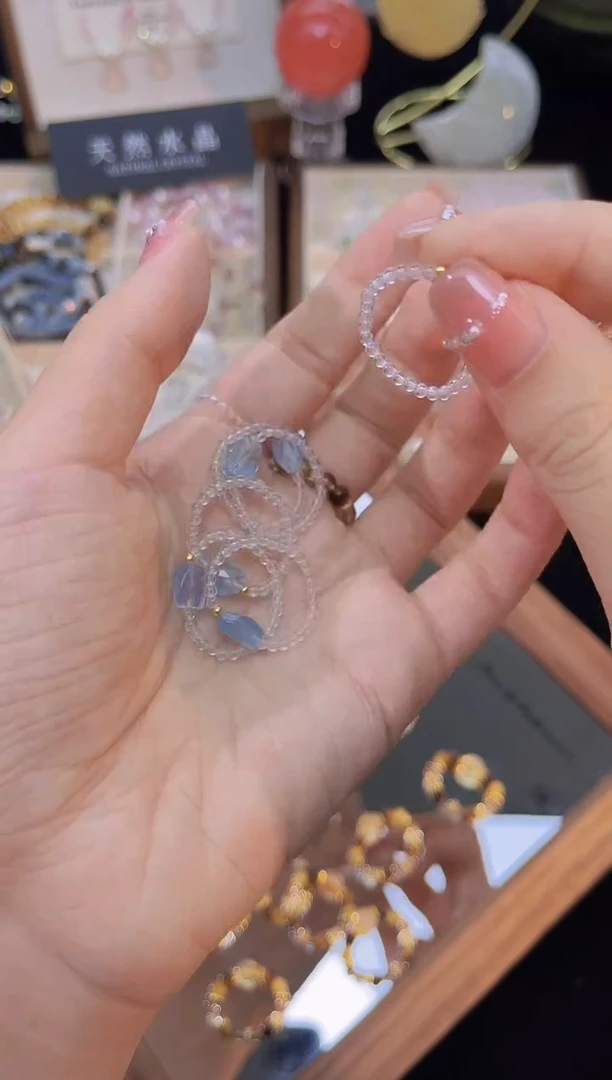 水晶手串未镶嵌海蓝宝戒指
