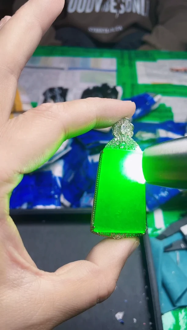 强子收货--所见即所得--多样性发货--FH1889绿无事