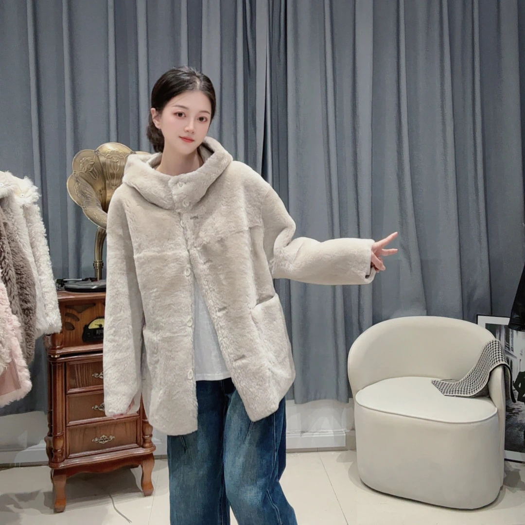 老李【1299】新款原生态皮毛一体短外套连帽双面穿