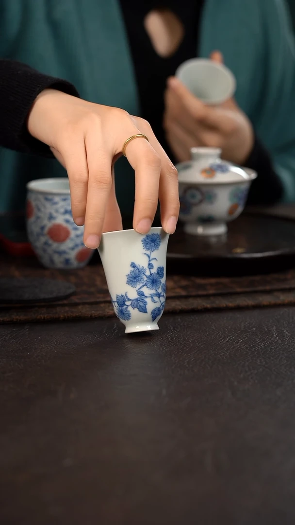 【闪购商品】杯HLX陶瓷菊花闻香杯 随机