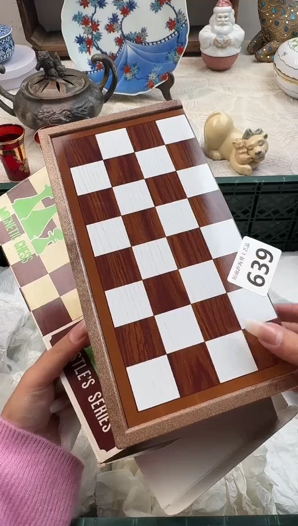 A****mC          639