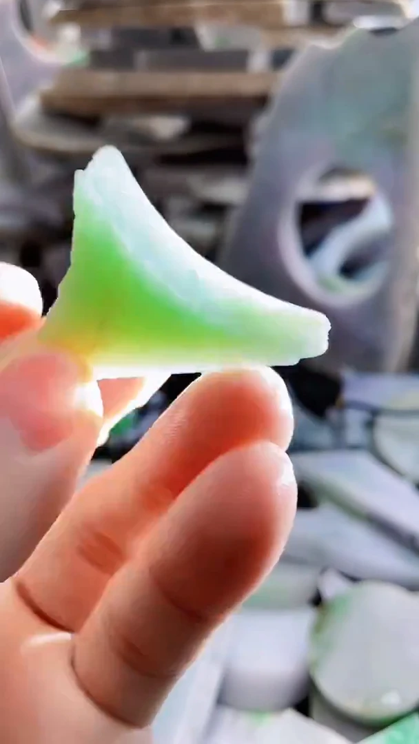 裸石翡翠天然货翡翠板料