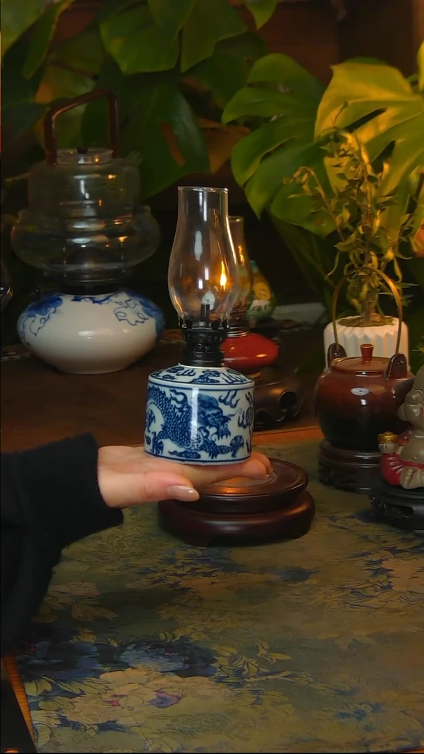 【闪购商品】景德镇陶瓷手工灯摆件