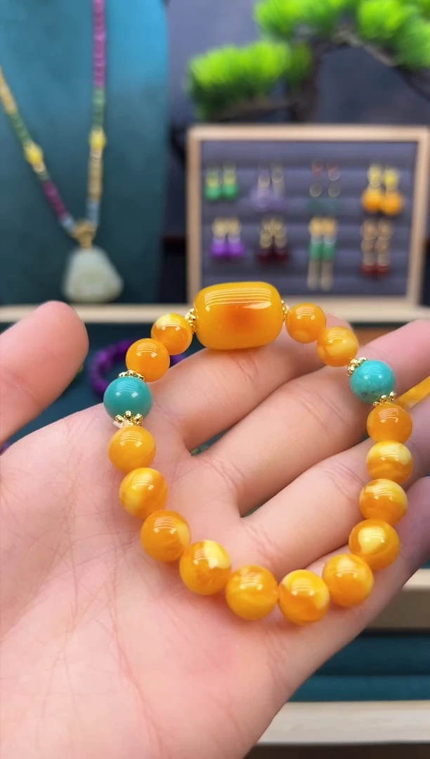 【闪购商品】蜜蜡耳饰14K金镶嵌S366