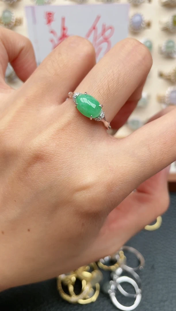【闪购商品】翡翠戒指银S925镶嵌1111