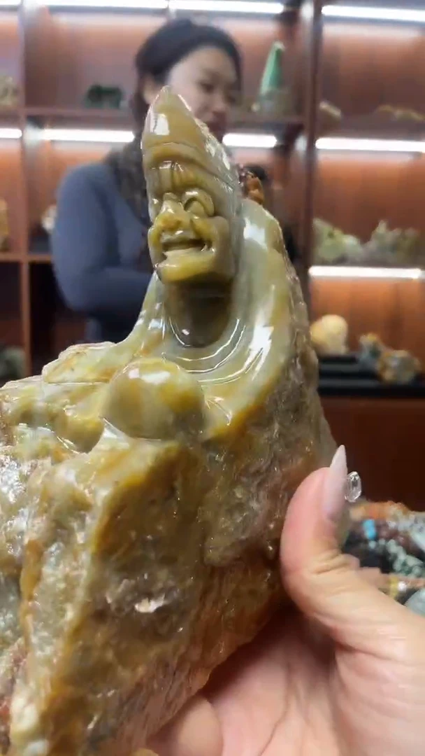 未镶嵌蛇纹石玉摆件