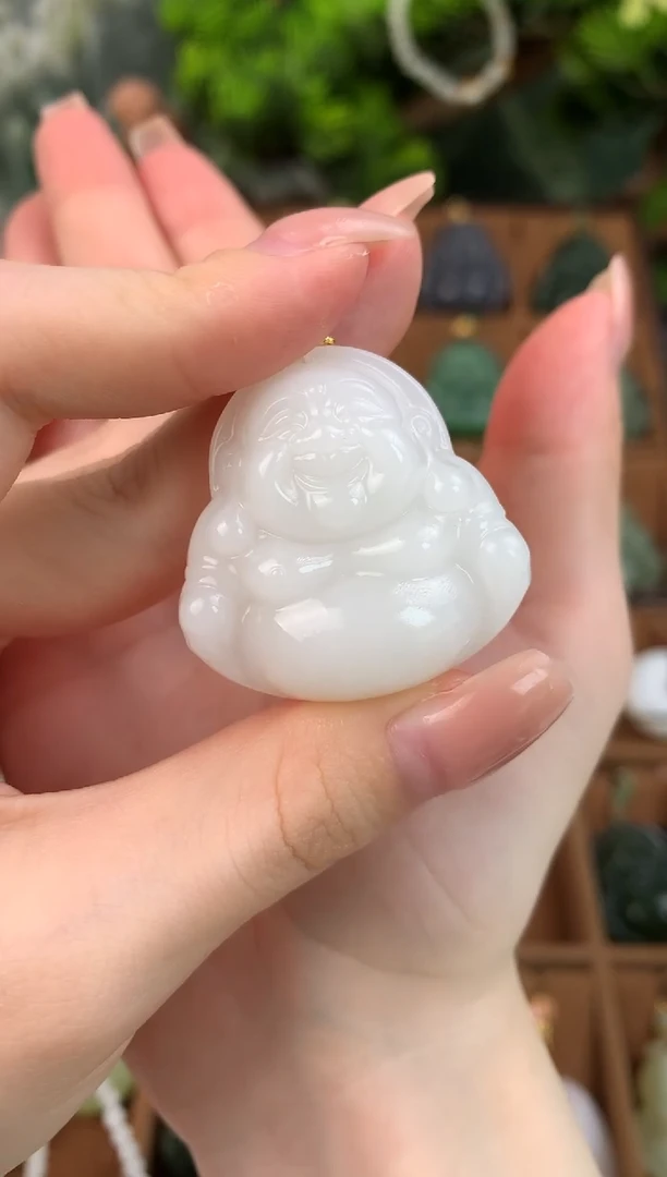 颈饰未镶嵌和田玉吊坠35mm