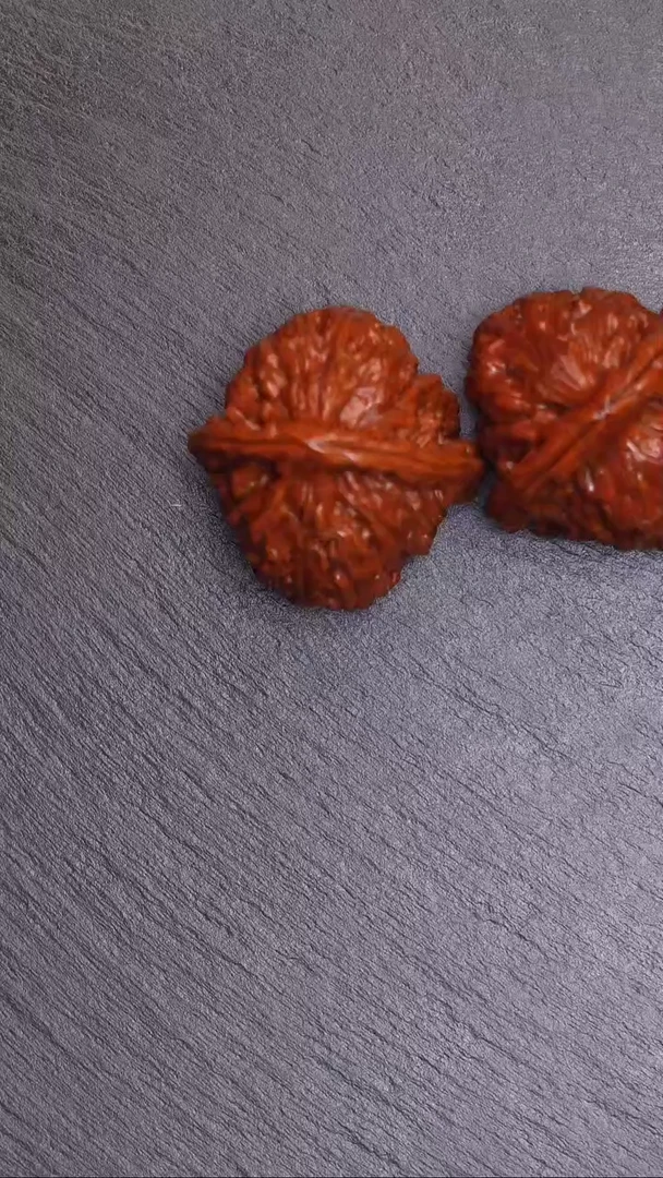 【闪购商品】橄榄核吊坠南疆石核桃回血