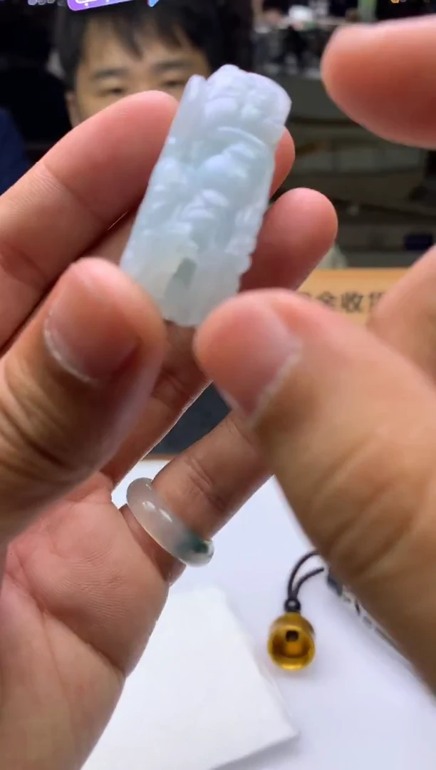 未镶嵌定制翡翠不***A123123