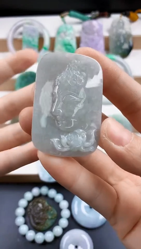 颈饰未镶嵌翡翠天然翡翠吊坠挂件