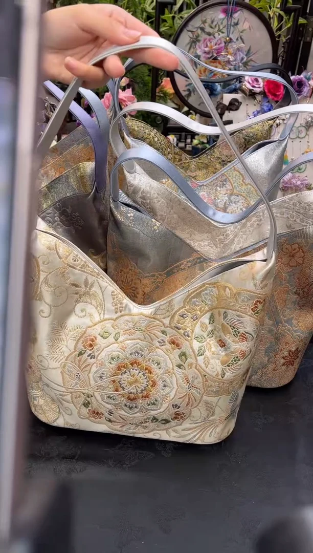 织绣C****.非遗苏绣饰品