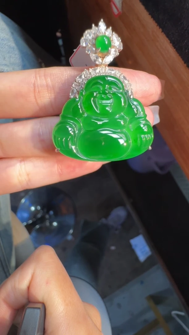 未镶嵌定制翡翠翡翠A货有轻微色差属于正常现象，佛公1