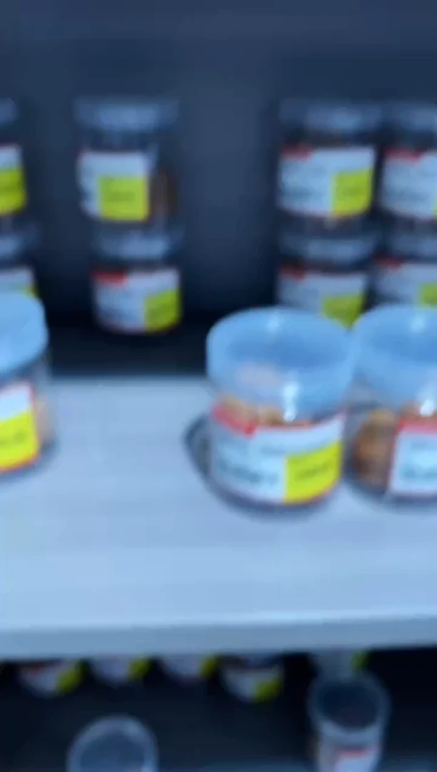 文玩核桃把件微修打底绣球38左右+随机一对