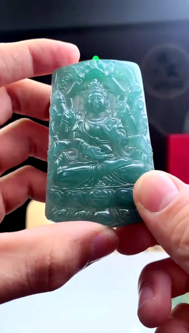 【闪购商品】定制翡翠未镶嵌天然A货翡翠挂件（拍一发一）