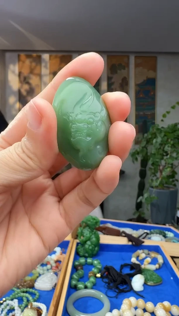 未镶嵌和田玉挂件拍一发一