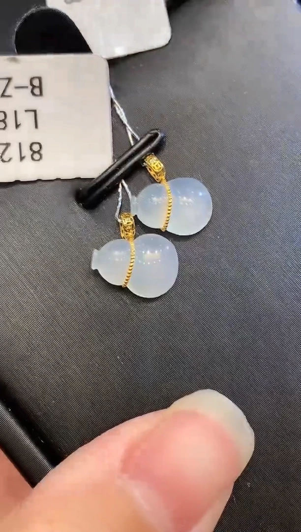 翡翠18K金镶嵌吊坠(不含链)L1883多样性发其一