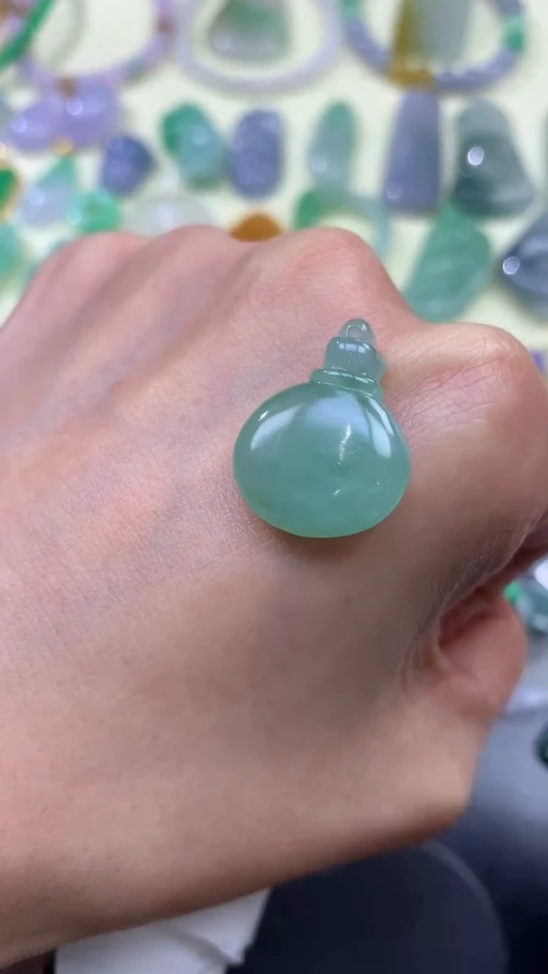 【闪购商品】定制翡翠未镶嵌翡翠