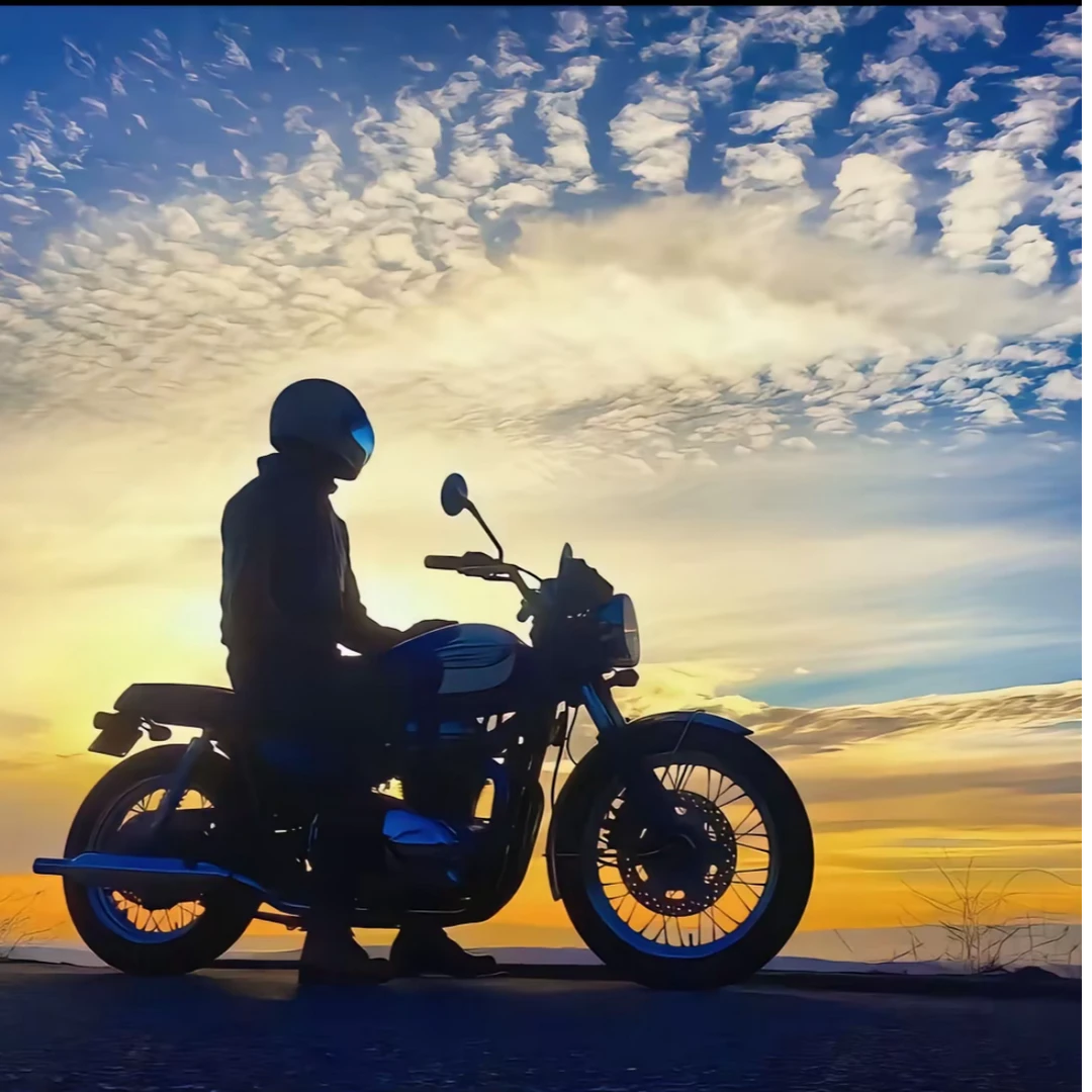 男女同款滑雪鹅绒服AYX