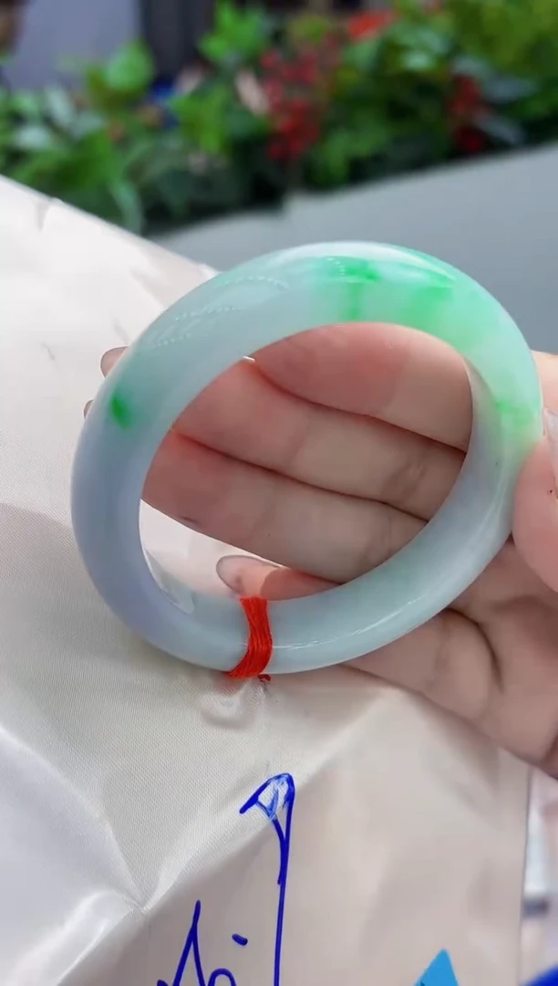 【闪购商品】翡翠手镯未镶嵌翡翠手镯