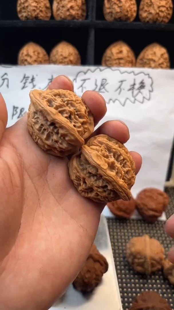 吊坠文玩核桃乾****桃666666