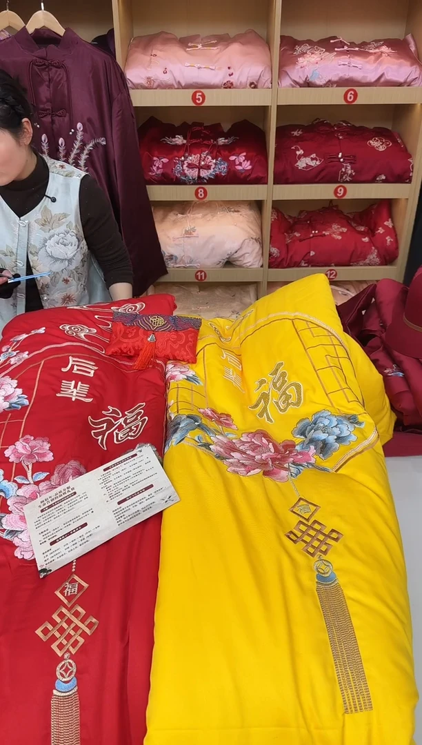 直播间专属搭配全套高端女款百年服