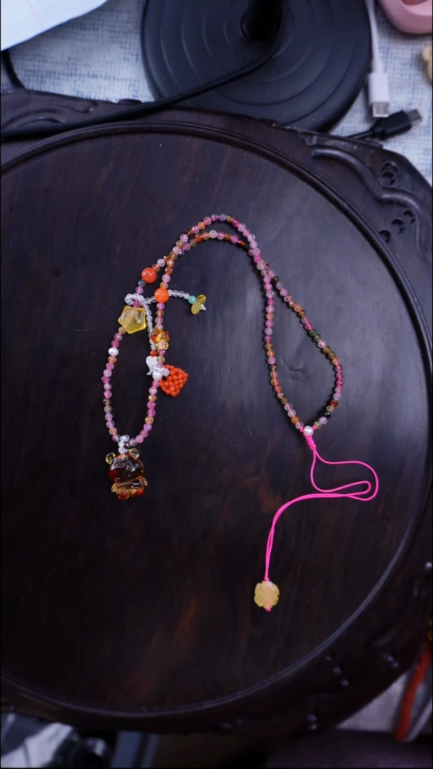 琥珀颈饰未镶嵌多样性发一