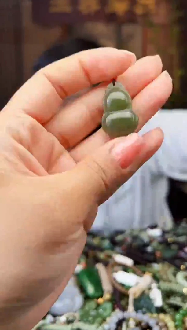 颈饰未镶嵌和田玉多样性发货拍一发一