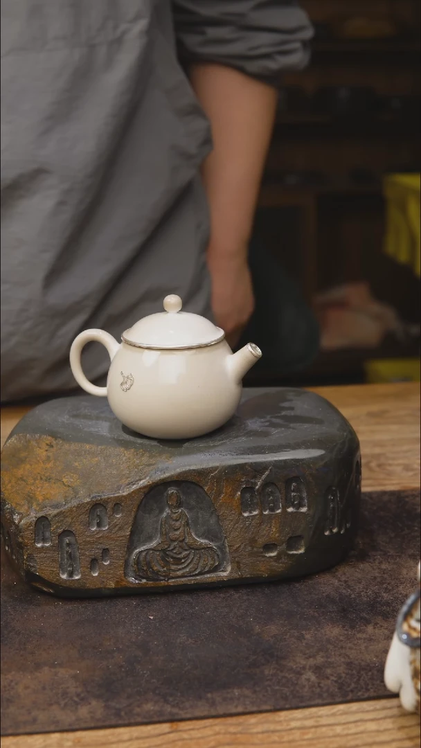 甘石陶艺柴烧柴烧1035纯手壶包银