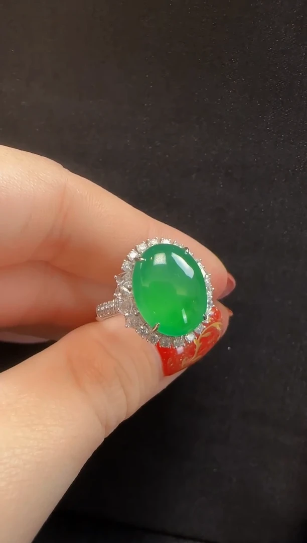 【闪购商品】翡翠戒指18K金镶嵌634蛋面一枚