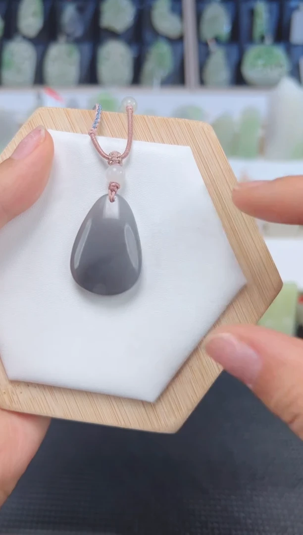 【闪购商品】和田玉吊坠(不含链)未镶嵌299