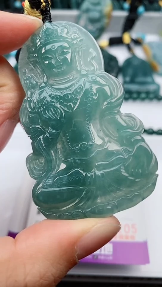 【闪购商品】翡翠颈饰未镶嵌