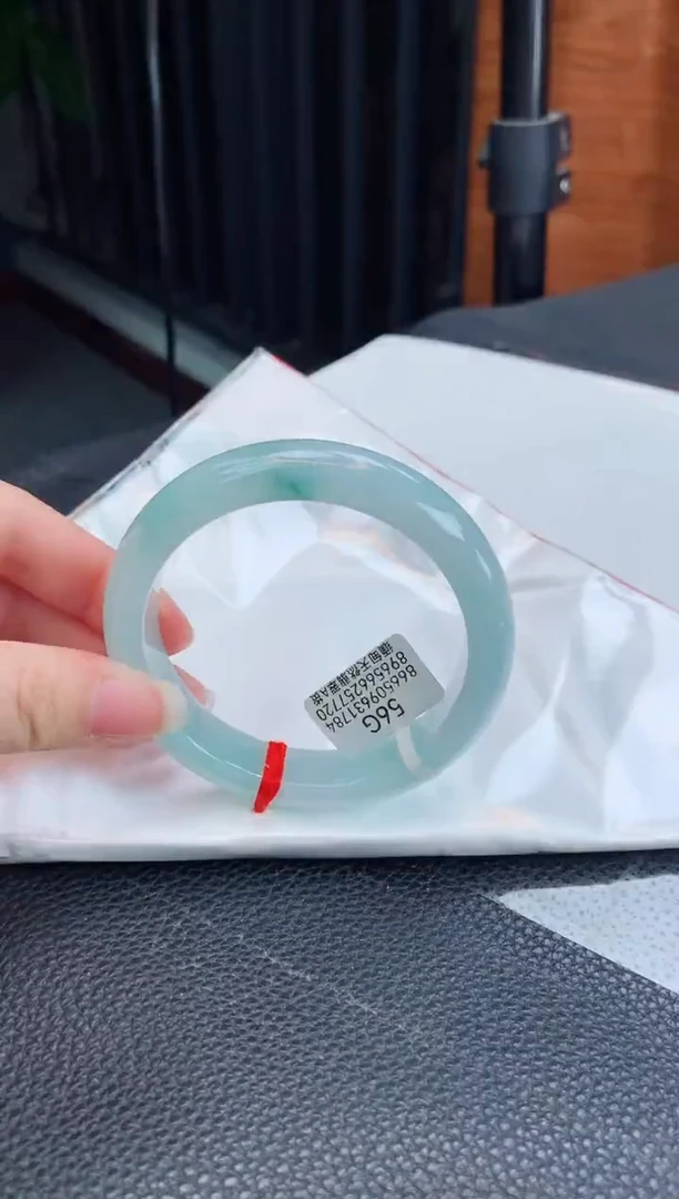 【闪购商品】翡翠手镯未镶嵌缅甸天然翡翠A货手镯