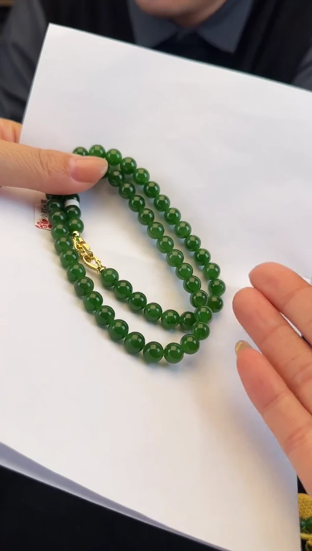 颈饰未镶嵌和田玉卡8妈妈链