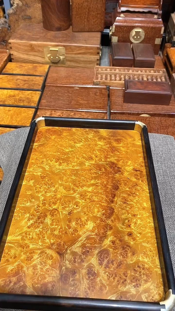 香樟木黄金樟茶盘一个