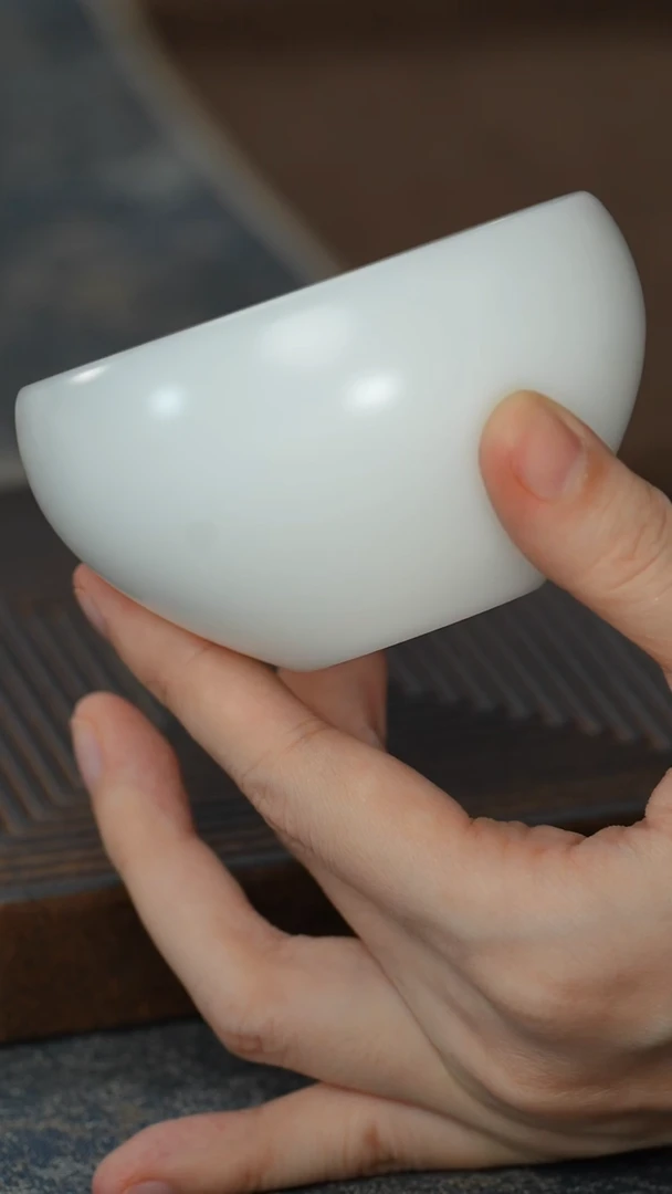 【A】【白瓷斗形璞玉杯】【以佳礼盒】