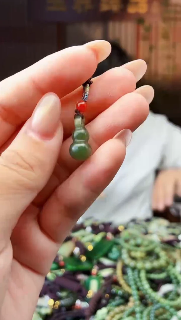 颈饰未镶嵌和田玉拍一发一多样性发货