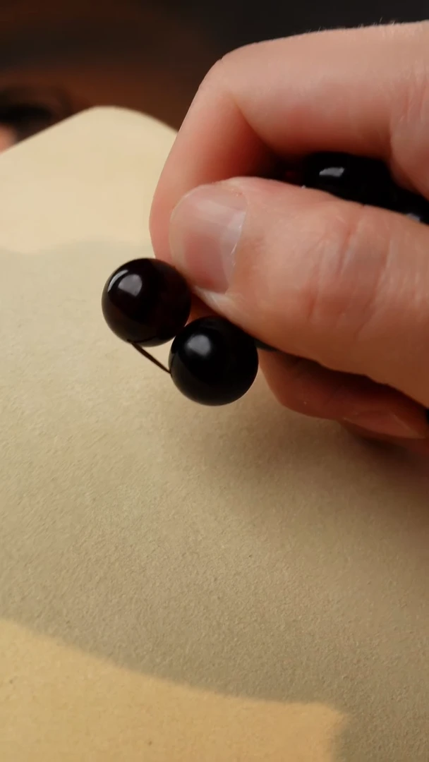 【闪购商品】琥珀颈饰未镶嵌13+翳珀两颗单珠