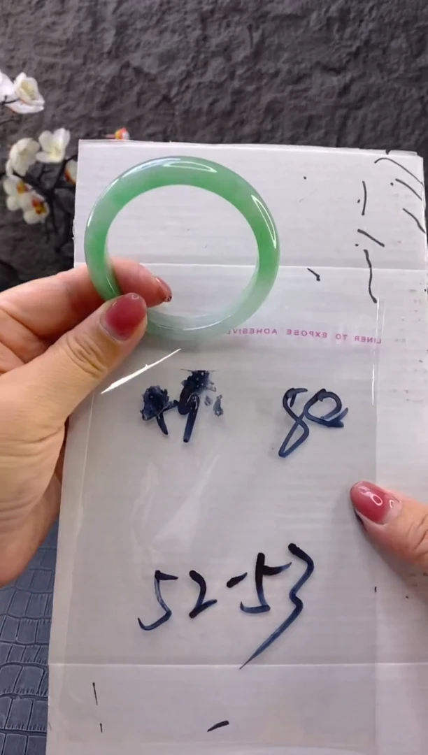 (按圈口价格加购）手镯