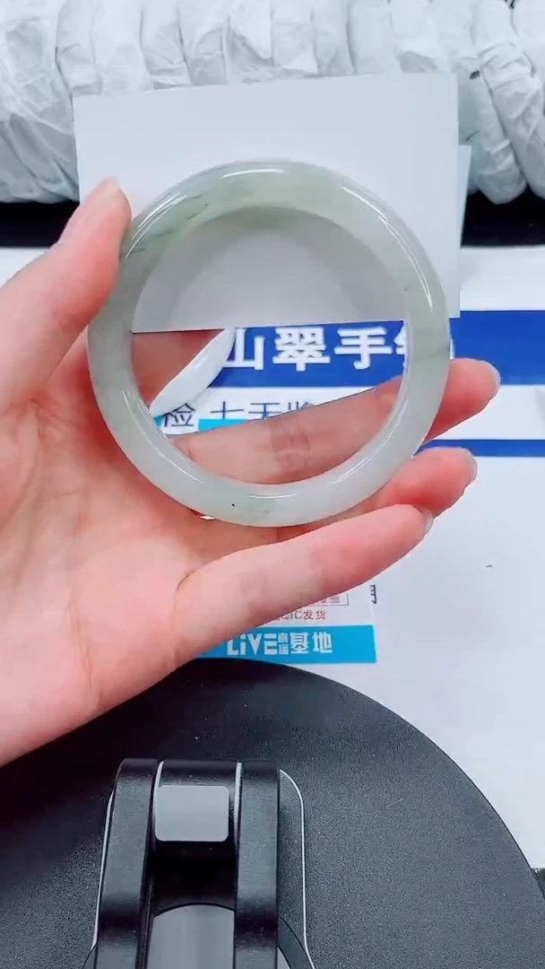 未镶嵌手镯石英质玉198-57/58