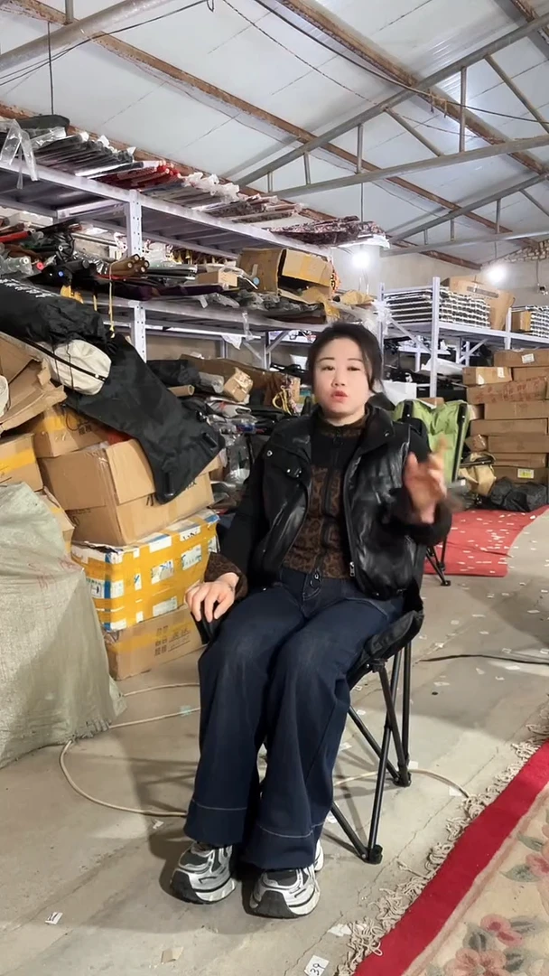 铁高背月亮椅   黑色