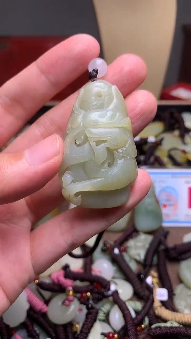 颈饰未镶嵌和田玉新疆料青海料清水和田玉吊坠