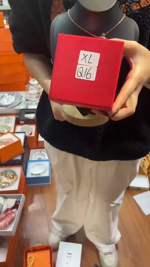 杯鸿辉家品牌瓷器，京东包邮！