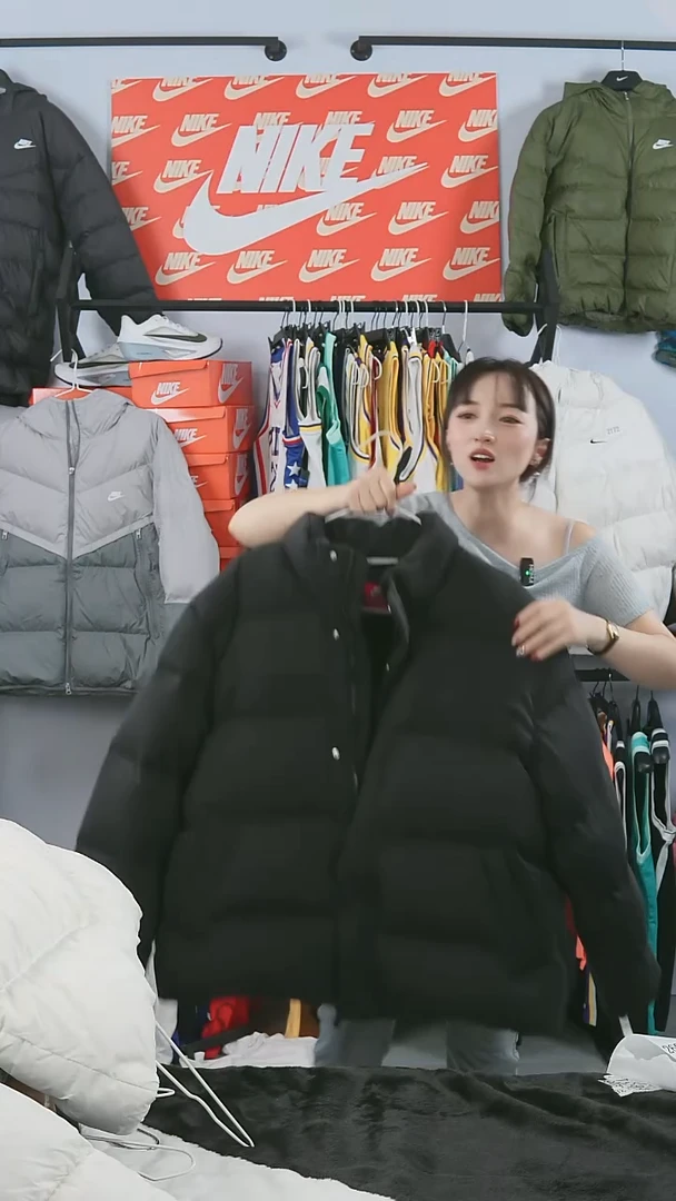 2600 编码 瑕疵款直播间过款为准尺码