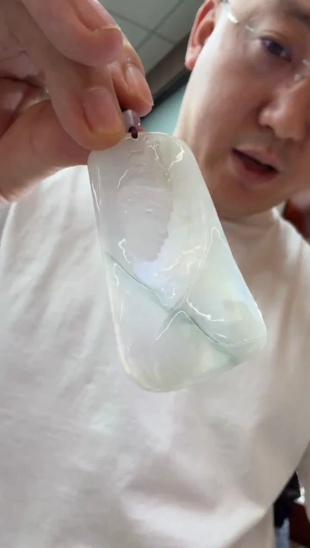 未镶嵌挂件翡翠A货翡翠孤品国雕谢林工