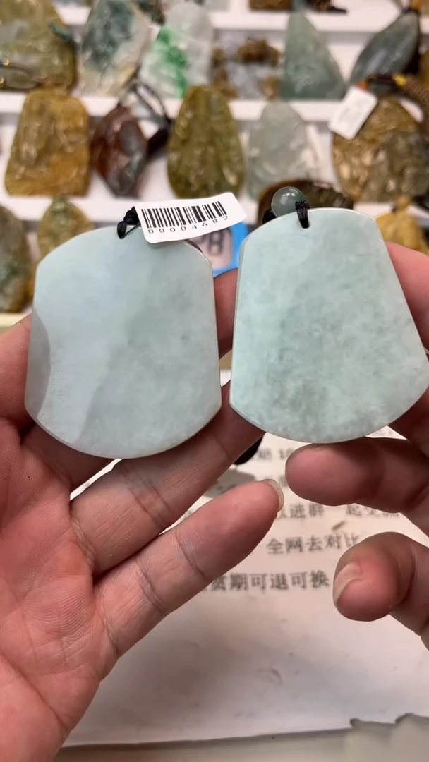 颈饰未镶嵌翡翠天然翡翠多样性发其一