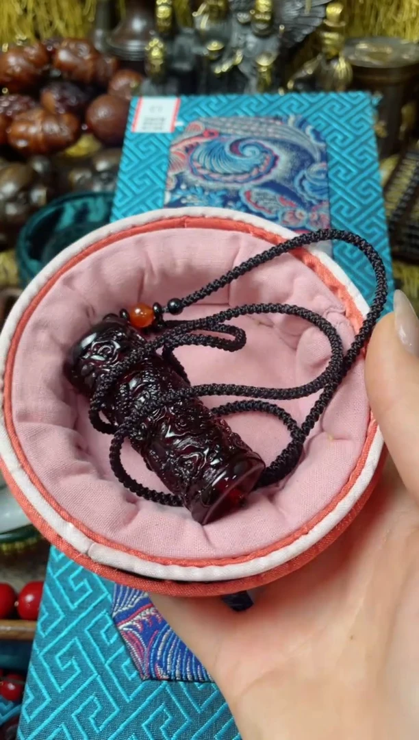 未镶嵌颈饰琥珀梦梦专属精品链接