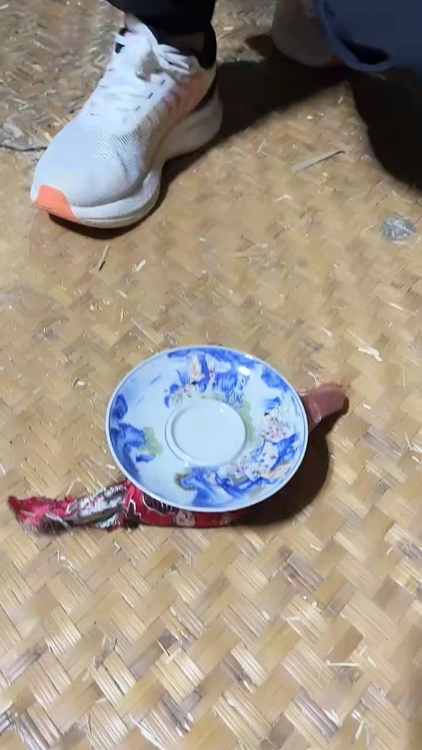 瓷片呃呃呃呃呃呃呃呃29
