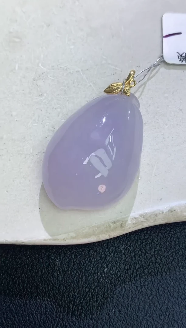 颈饰18K金镶嵌翡翠赠礼盒证书 麦麦